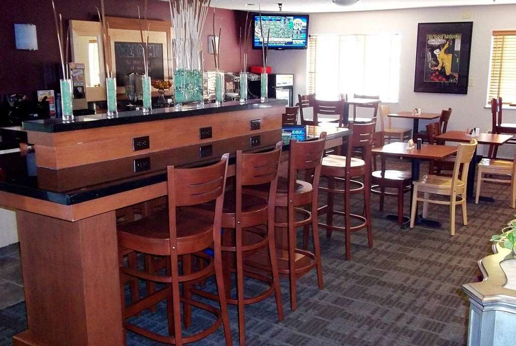 Sleep Inn & Suites Salina I-135 Interior foto